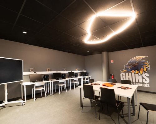 555439858_1420254452789260_1874979690927153955_n